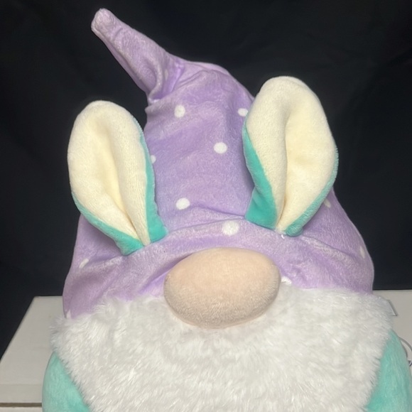 Squishmallow- MADDOX the gnome with bunny ears Squishmallow plushy - Picture 3 of 5